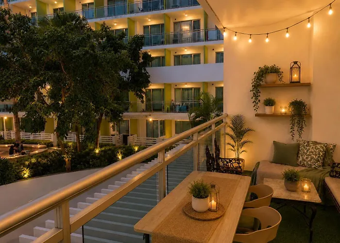 Azure Urban Residences By Casa Serene Resort